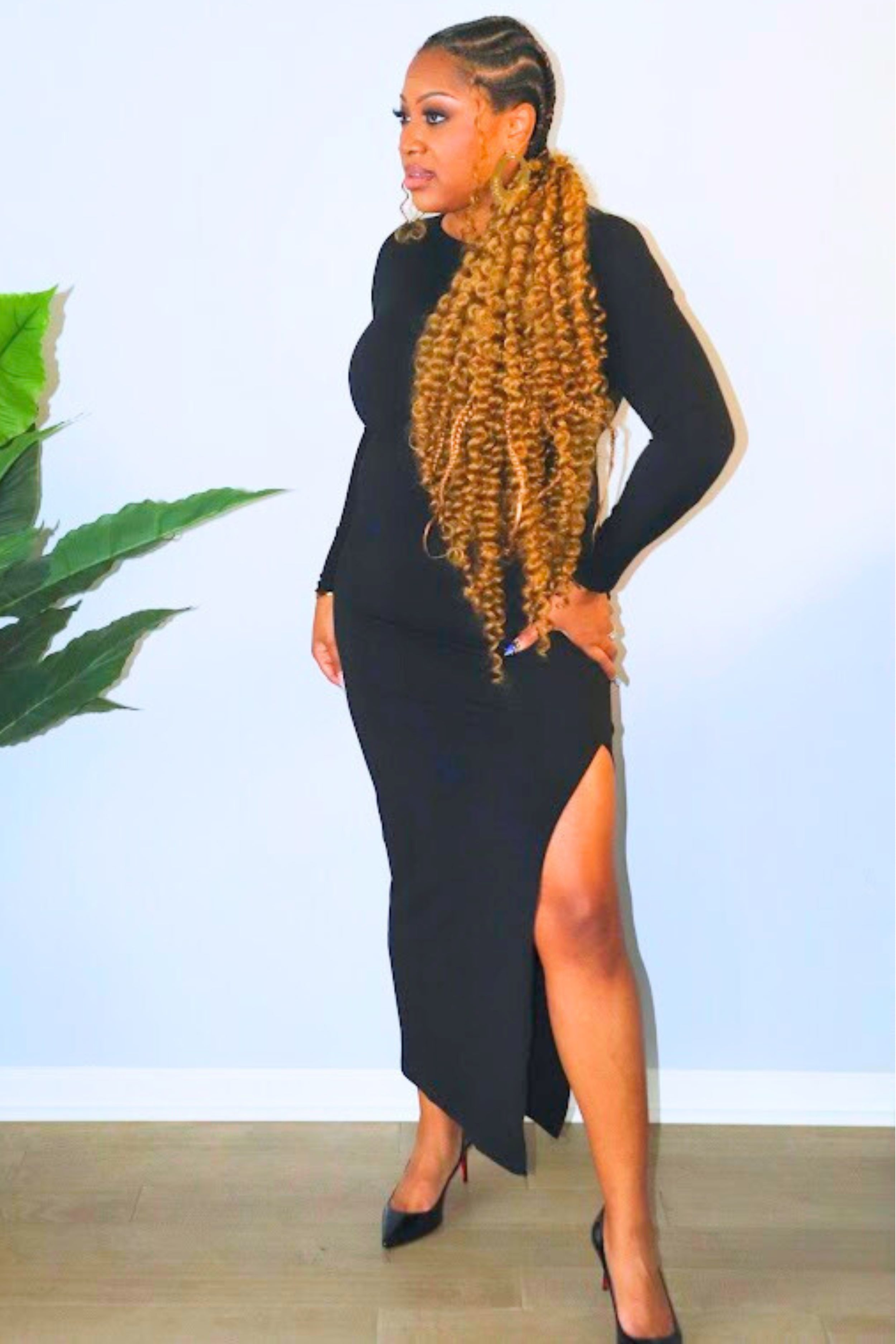 Come Closer Slit Maxi Dress – Black