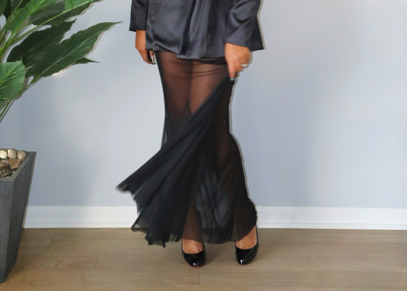 No Introductions Needed Mesh Skirt Set