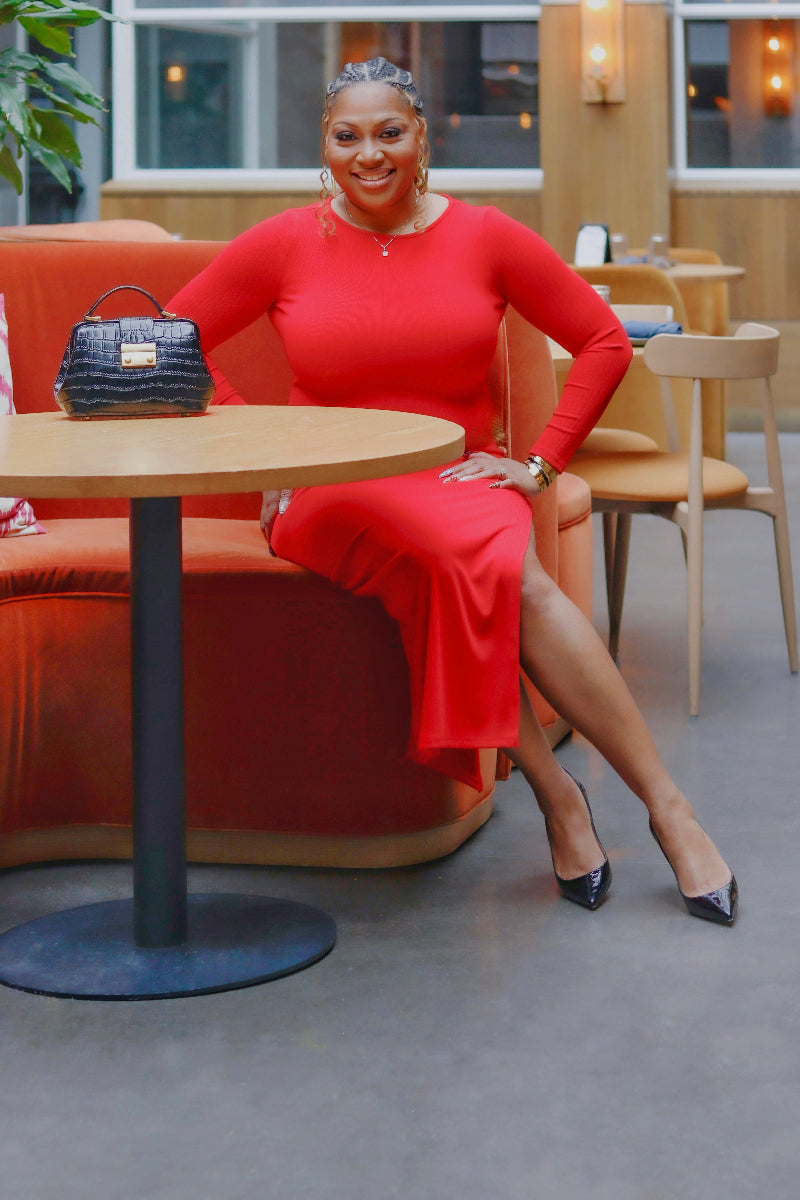 Come Closer Slit Maxi Dress – Red
