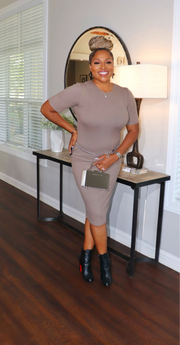 Curve Confidence Midi Dress - Taupe