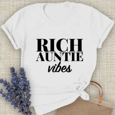 PLUS SIZE Rich Auntie Vibes T-Shirt