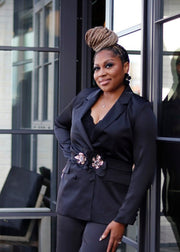 Serious Business Suit