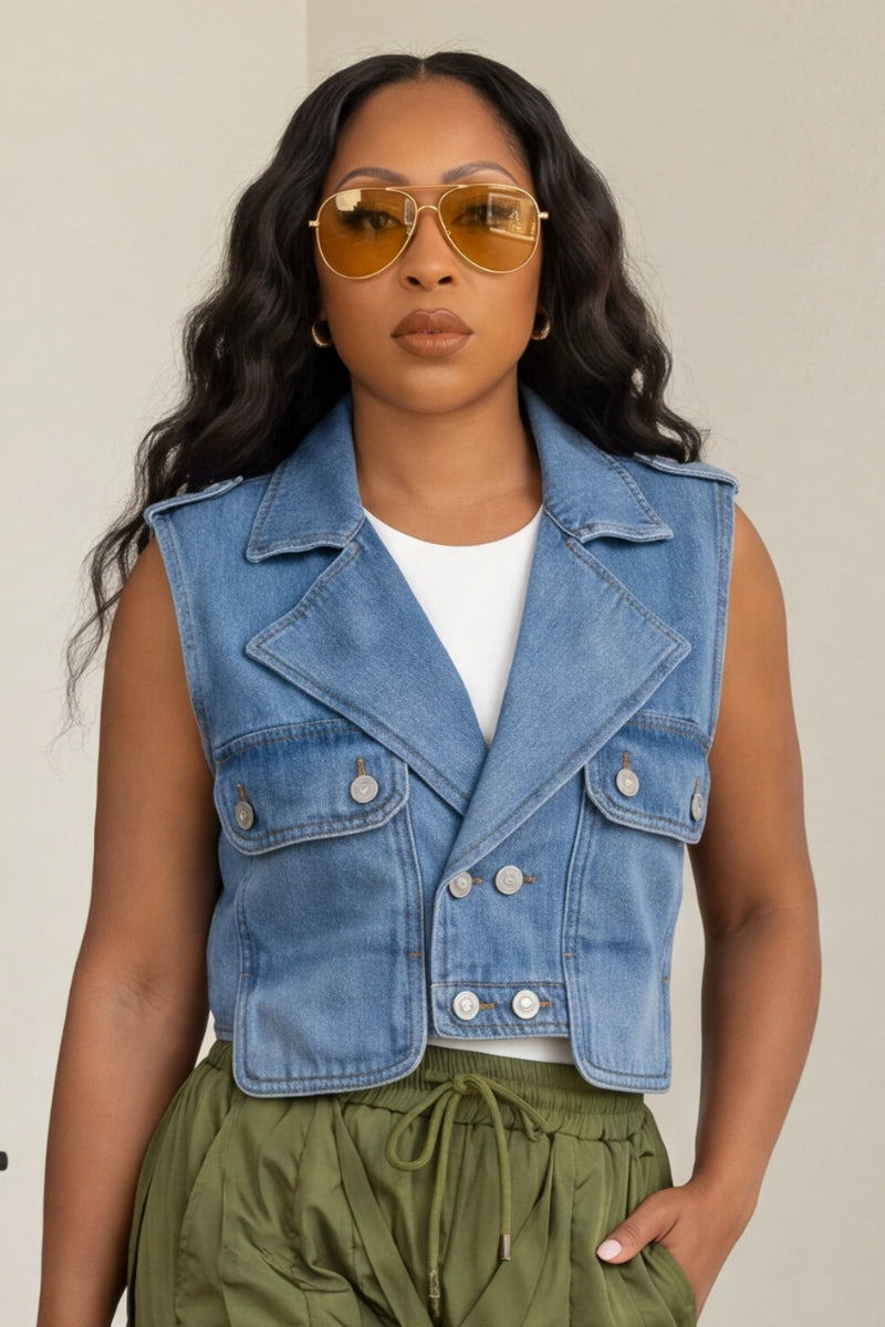 Weekend Boss Vest - LIGHT WASH