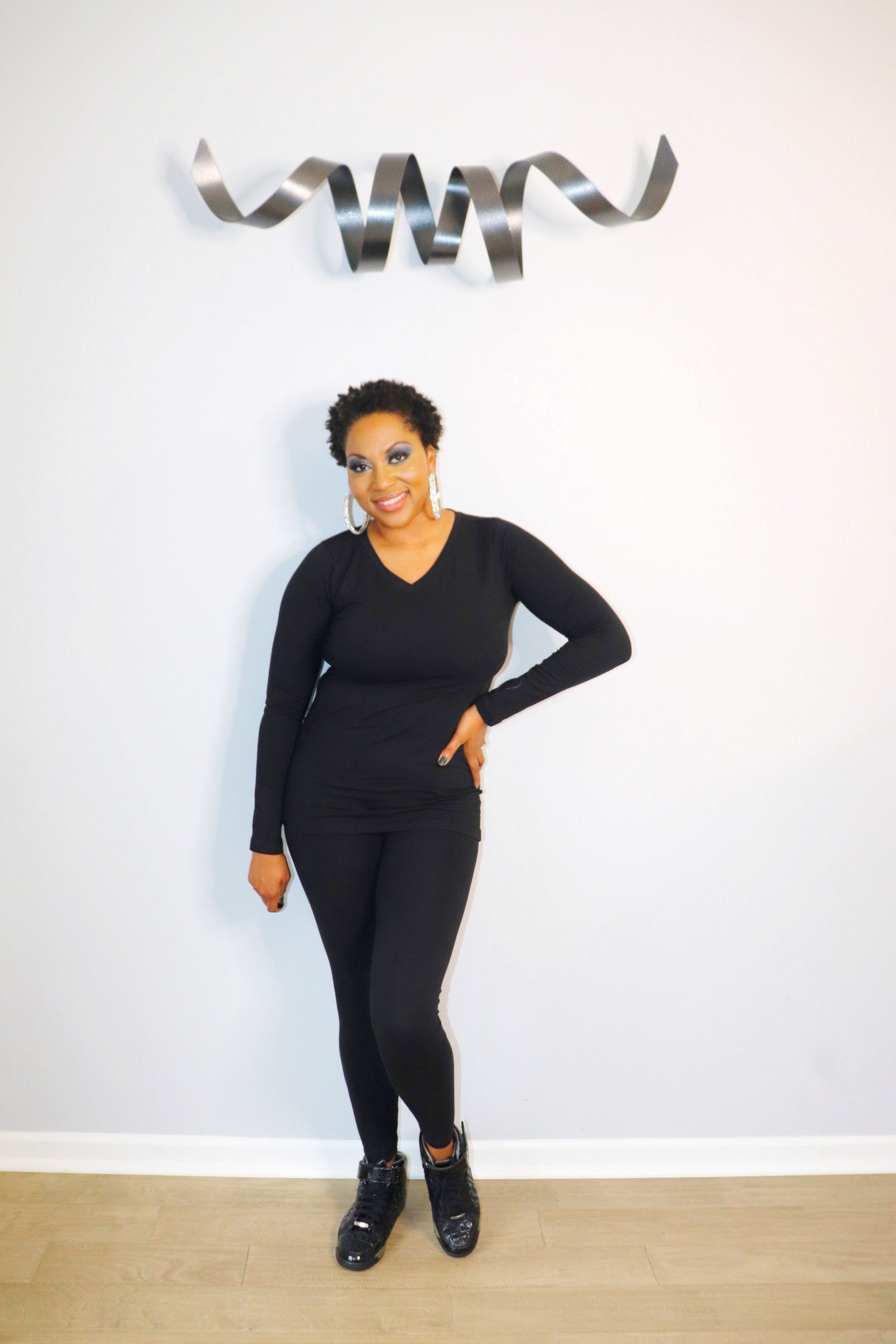 Just Chillin’ comfy v-neck set - BLACK