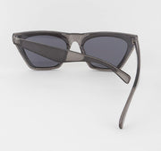 Sharp Cat-eye Sunglasses - 4 colors